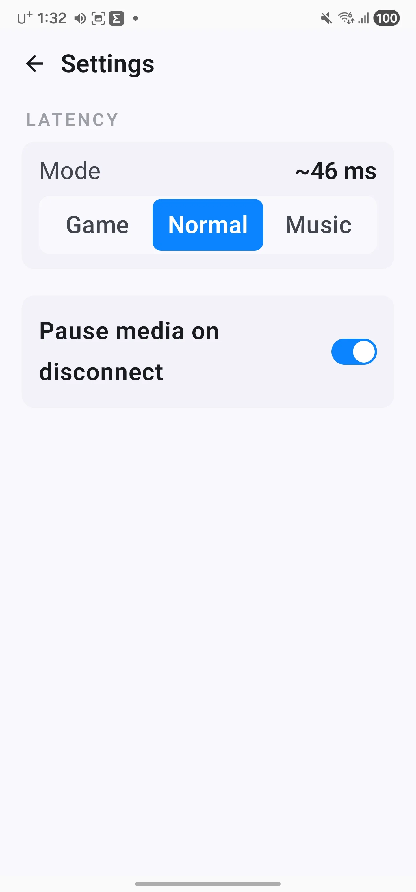 Settings: latency mode picker and pause-on-disconnect toggle